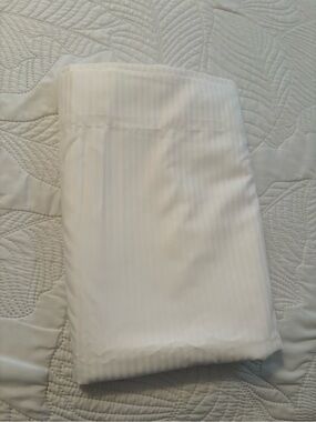 Hilton True Core White King Stripe Flat Bed Sheet - Crisp Luxury Finish